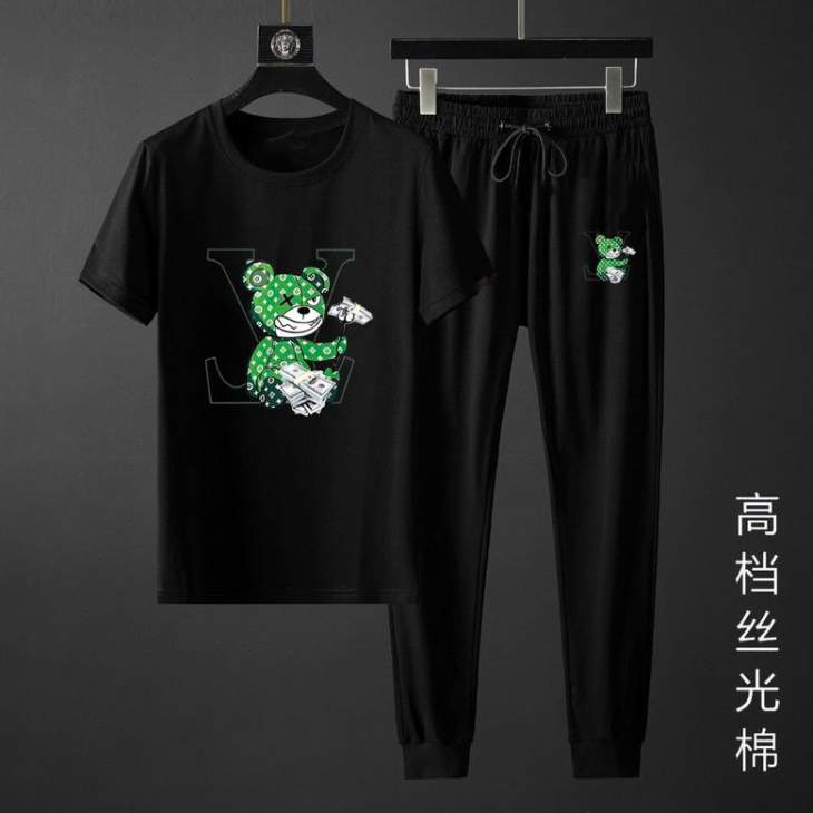 Picture of LV Shirt Pant Suits _SKULVM-5XLkdtn13623623